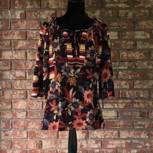 𝅺OLIVE Hill Pullover Top